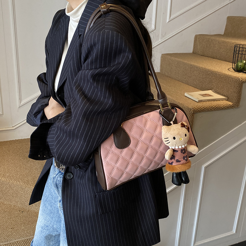 新款2025单肩香风菱格手提包包女通勤保龄球波士顿质感斜挎女包