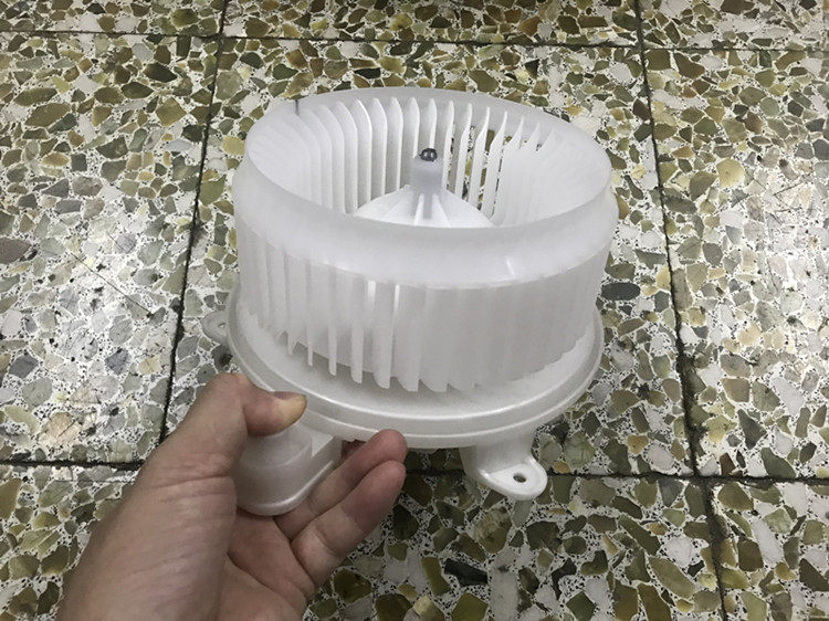 适用皇冠锐志雷克萨斯凌志空调鼓风机马达风扇电机原装配套
