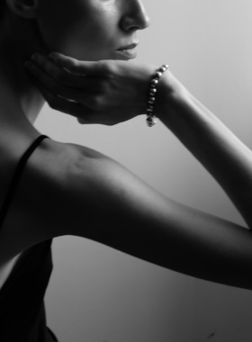 ABOAB男女银厚镀金简约雕塑手链