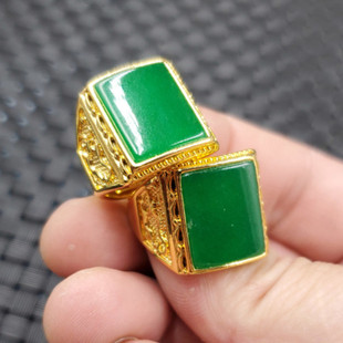 玉石戒指碧绿色方形戒指石英岩玉活口戒指饰品戒指绿色戒指玉指环