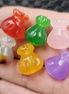 碧绿色通孔钱袋玉石散珠