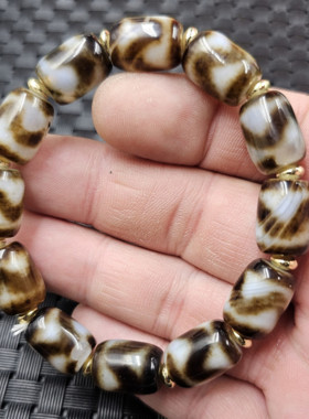 白咖色虎牙天珠桶珠玉石手链