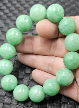 翡翠玉豆绿色圆珠玉石手链