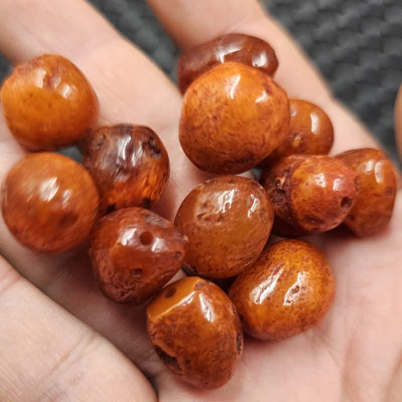 荧光浮盐水人造蜜蜡随型珠散珠鸡油黄橘红色做旧蜜蜡饰品配件珠子