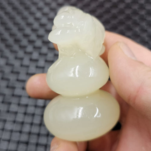 新疆和田白玉葫芦玉石手把件