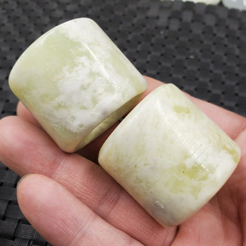 玉石扳指黄岫玉扳指大号玉石扳指姜花岫玉扳指健康戒指玉手饰指环