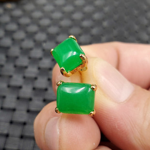 台湾碧玉耳钉碧绿色石英岩玉方形耳钉饰品耳钉玉石耳钉耳坠耳饰