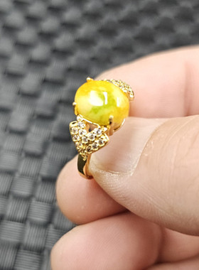 翡翠玉黄斐蛋面玉石戒指