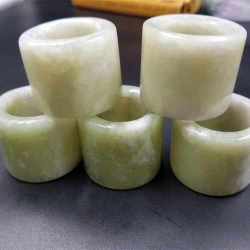 高档精美a货扳指天然玉石