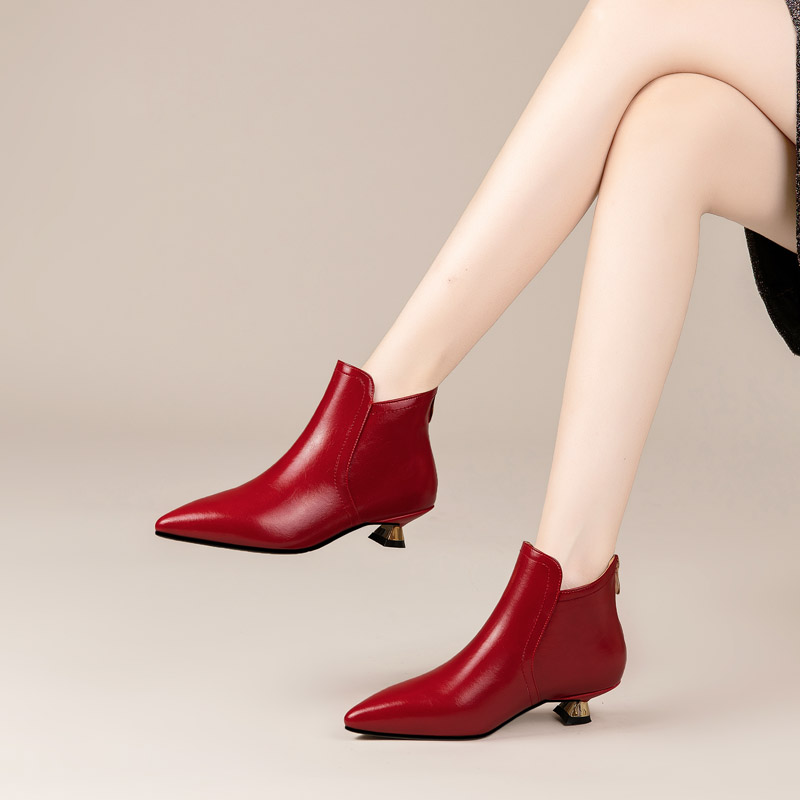 真皮尖头猫跟小短靴女靴