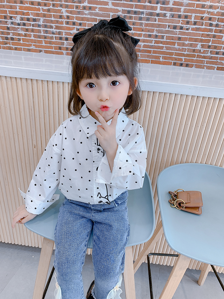 Girls ' autumn shirt 2021 new baby polka dot long sleeve lapel top children's foreign school spring and autumn children's clothing trend