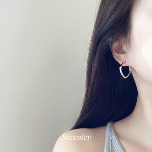 七与 方块 素圈耳环极简高级百搭甜酷冷淡风港风酷帅日常耳扣耳饰