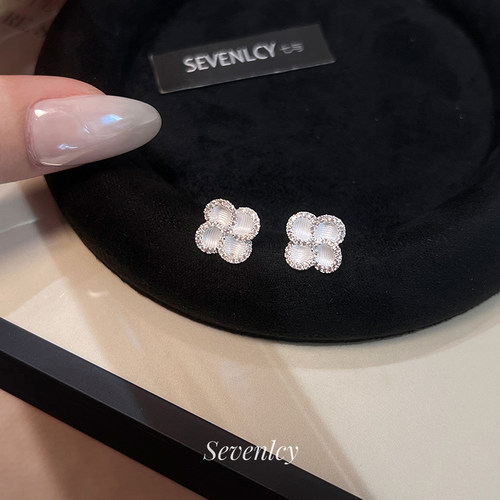 新品【雅致四叶】轻奢精工!超闪幸运四叶草银针耳钉耳环女