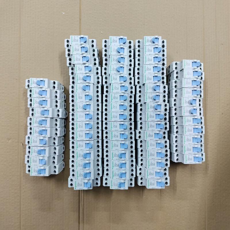 施耐德1p+n双线空开ez7-ls8系列蓝色20A断(议价）