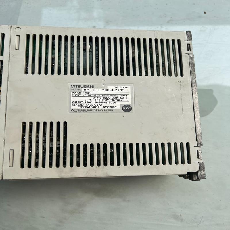 三菱MR-J2S-70B-PY135 拆机,功能已测(议价)