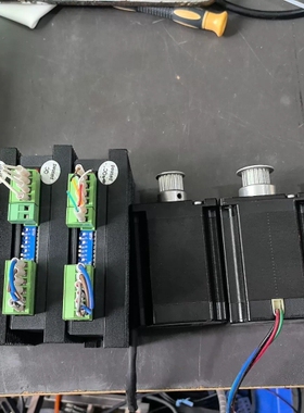 DM542-XLB雷赛步进驱动器，配电机，型号为57HS21 议价