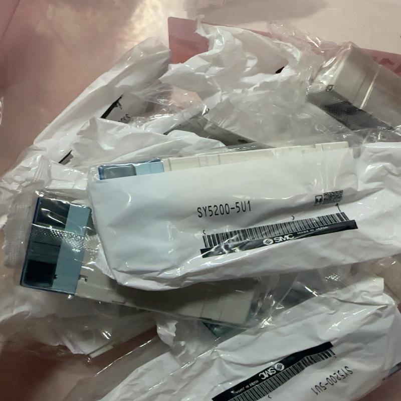 SY5200-5U1SMC电磁阀 实物拍(议价）