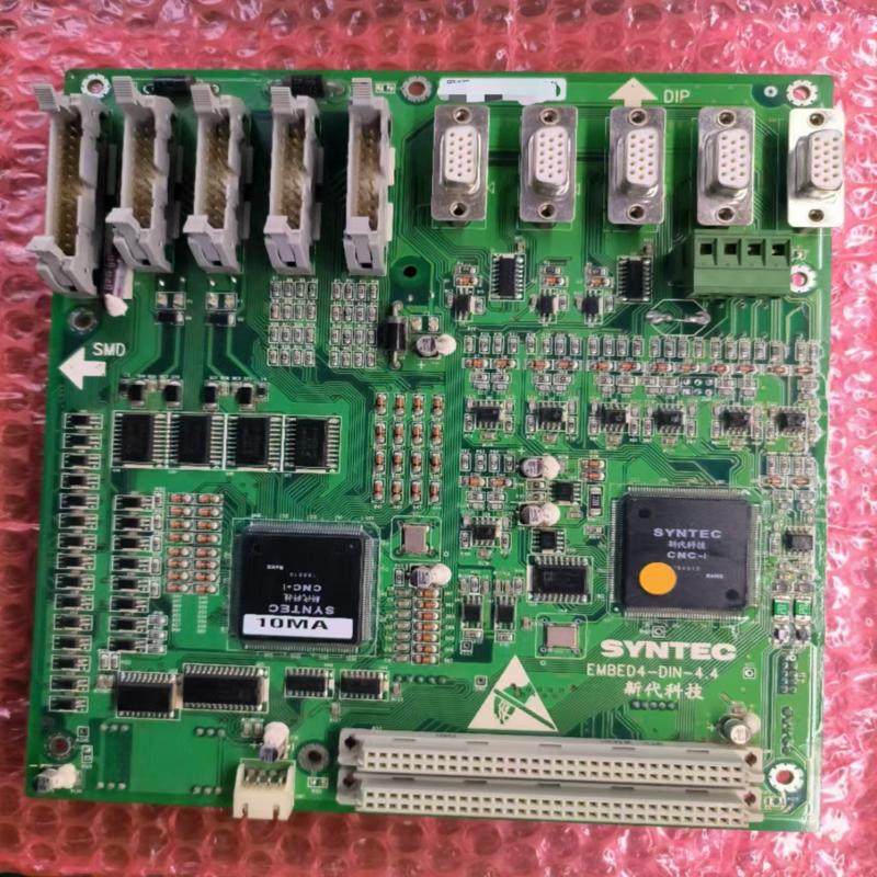 新代系统10MA轴卡EMBED-DIN-4.4，成色(议价）