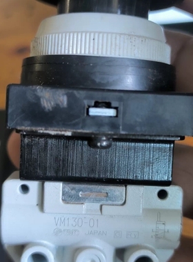 SMCVM130-01黑色按钮，质量保证，先到先得。 议价