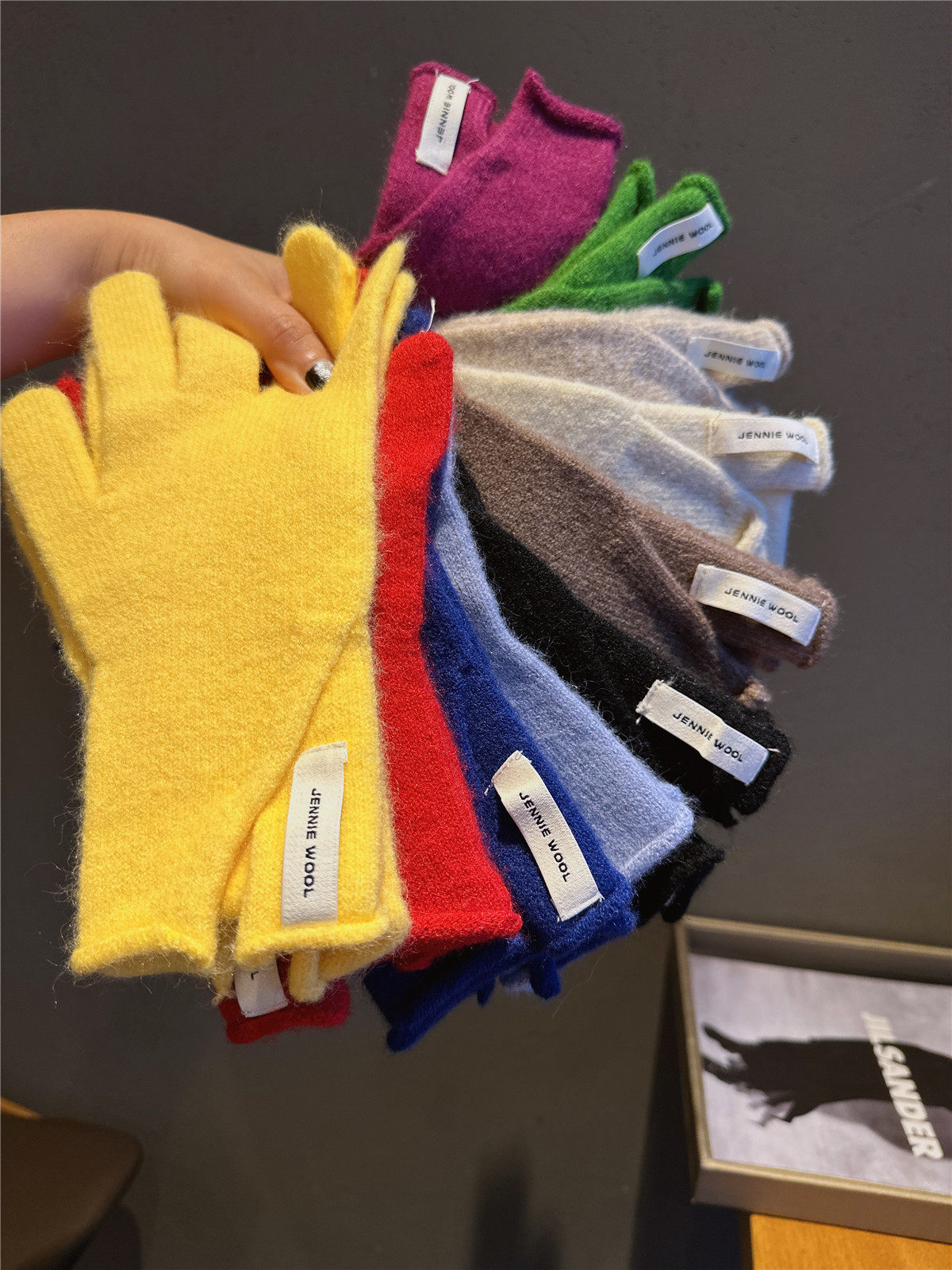 韩版纯色羊毛针织毛线手套女冬季保暖防寒五指可爱ins可触屏手套