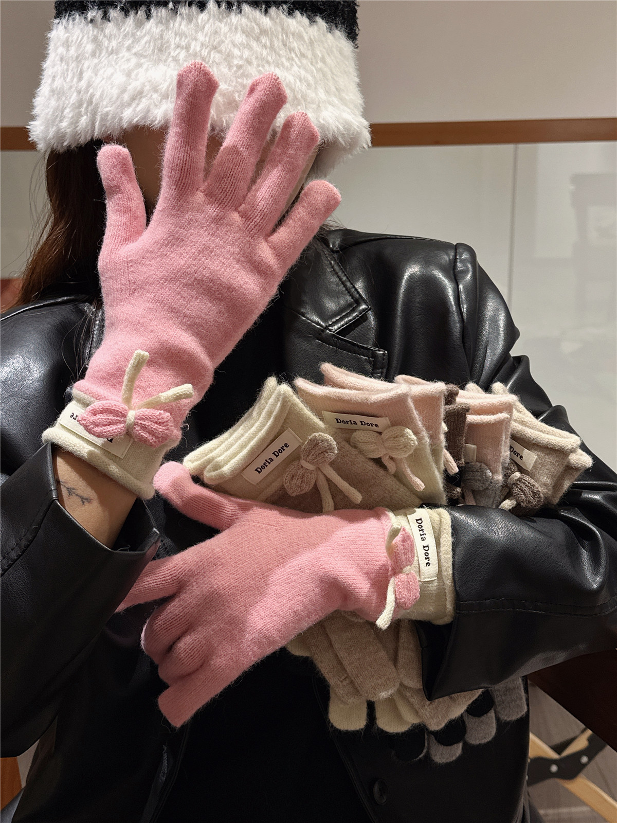 秋冬季加厚保暖可触屏手套女士可爱蝴蝶结户外骑行防寒防风护手潮