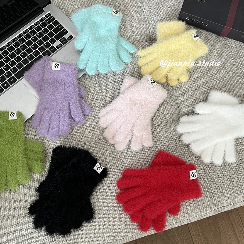 韩版可爱纯色仿兔毛绒针织手套女秋冬新款五指保暖防寒骑车学生