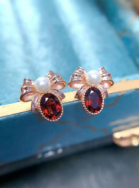 新款天然石榴石耳钉蝴蝶结款925银镶嵌红色宝石耳饰精致时尚饰品