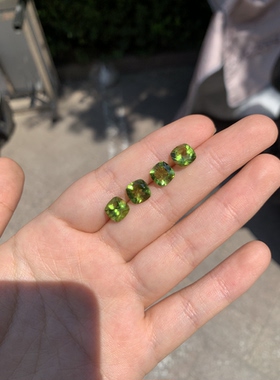 天然橄榄石裸石枕形8×8mm未镶嵌支持定制戒指吊坠耳钉