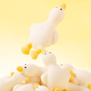 【儿童节礼物】3D躺平鸭棉花糖可爱咖啡奶茶伴侣哄娃神器香甜松软