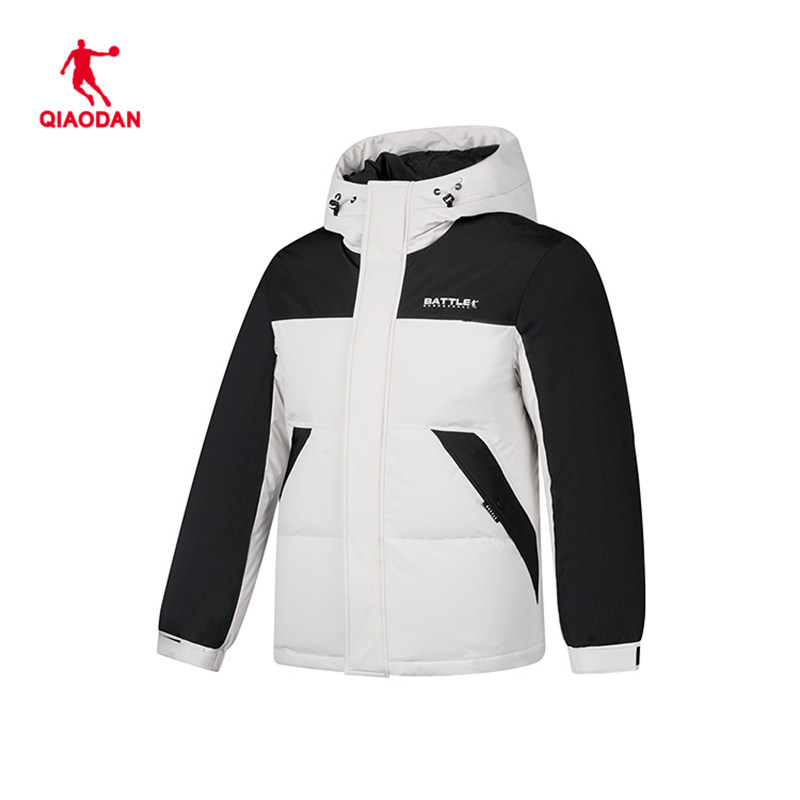 运动休闲防风保暖连帽外套