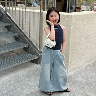 TOTObaby夏季新款女童小心机露背挂脖背心复古牛仔阔腿裤辣妹套装