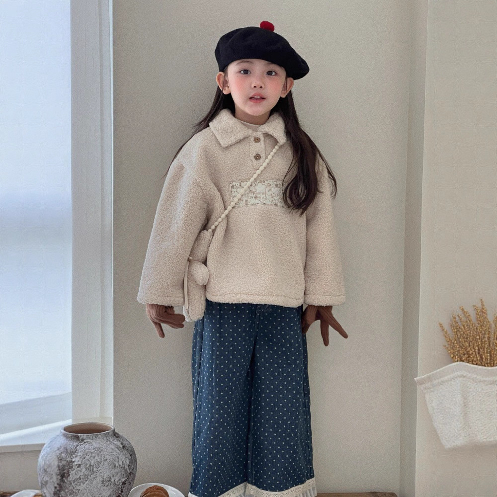TOTObaby2025冬季女童韩版麦穗绒套头卫衣儿童碎花贴布毛毛衣外套