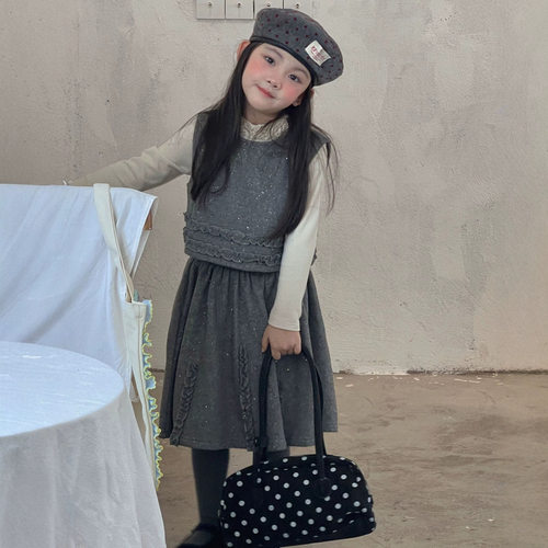 女童洋气木耳边毛呢背心短裙套装