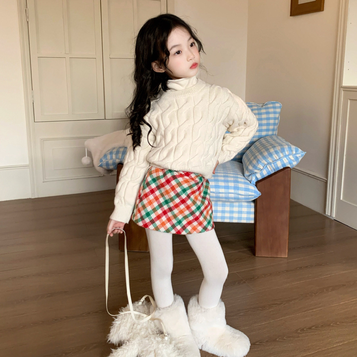 TOTObaby2026冬装新款女童甜美风加厚麻花套头毛衣+彩色格子短裙