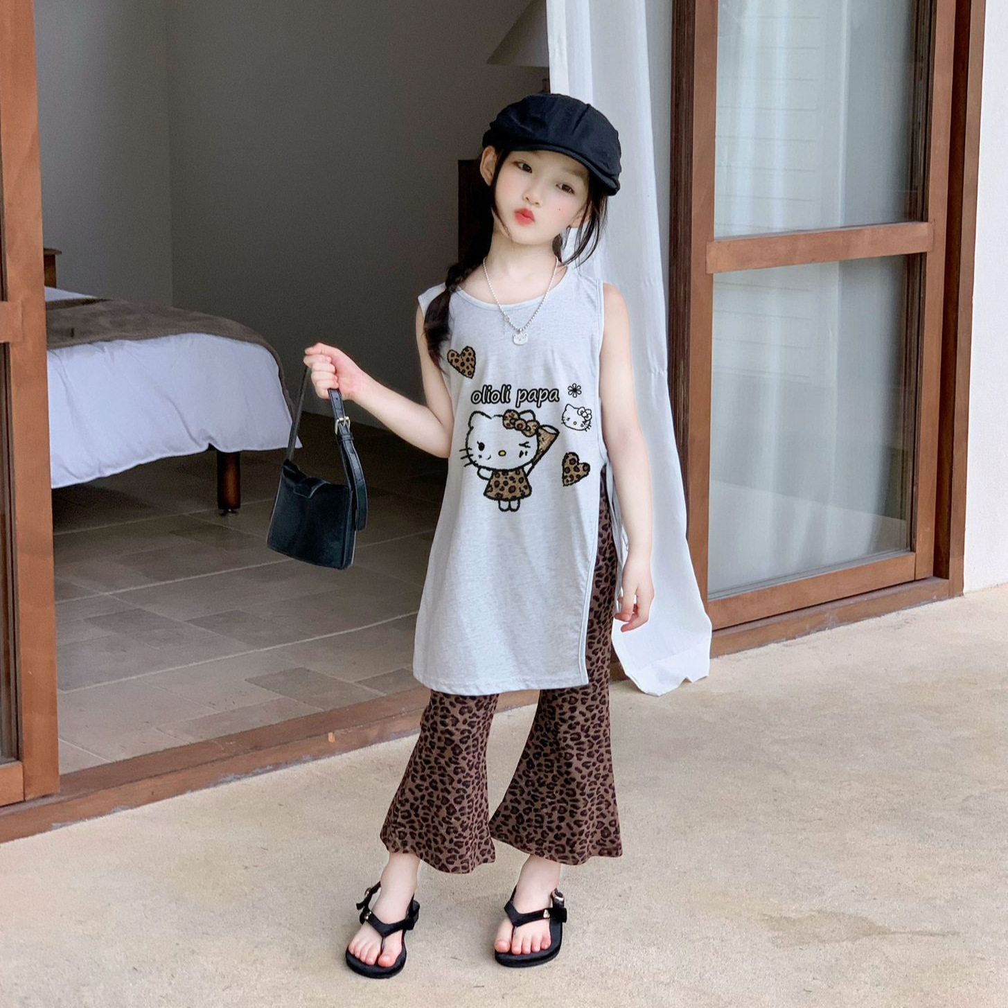 女童韩版卡通印花中长款开叉背心