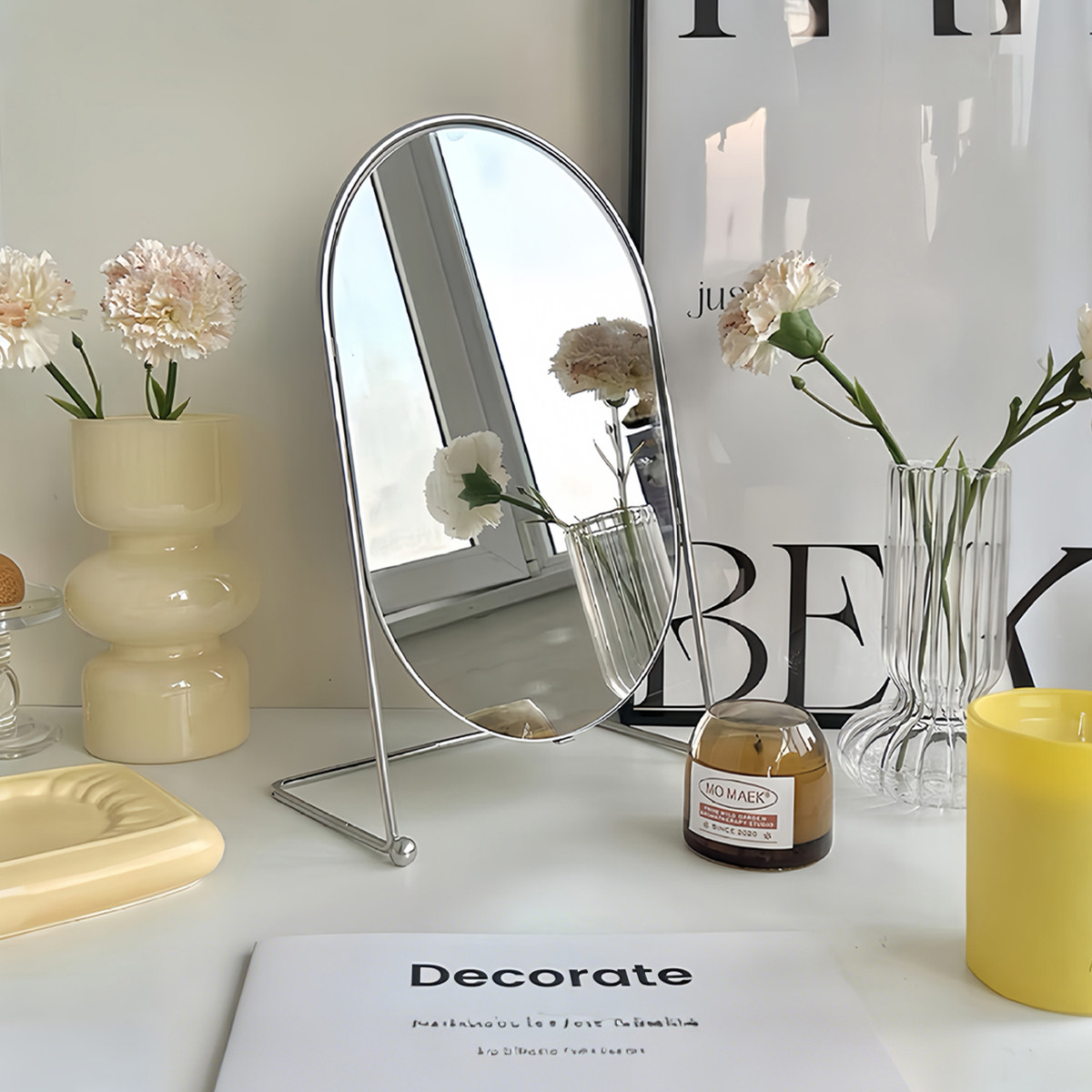 轻奢化妆镜卧室桌面铁艺学生宿舍梳妆镜子家用复古小型便携美妆镜