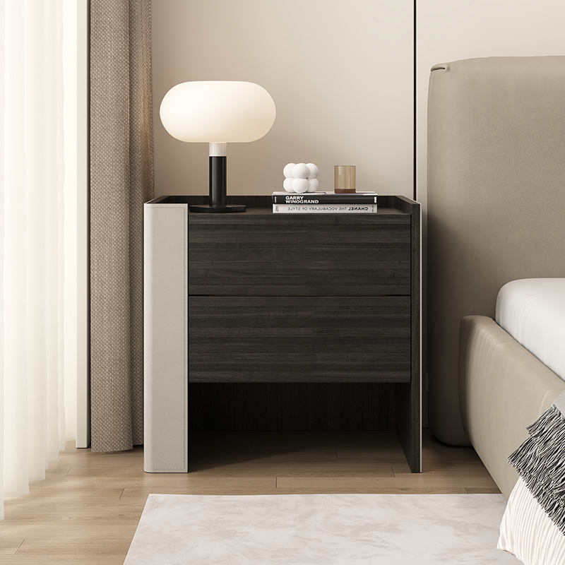 马鞍皮实木高级感床头柜