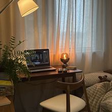 床边桌学生家用书桌轻奢高级感电脑桌小户型成人家用全实木办公桌