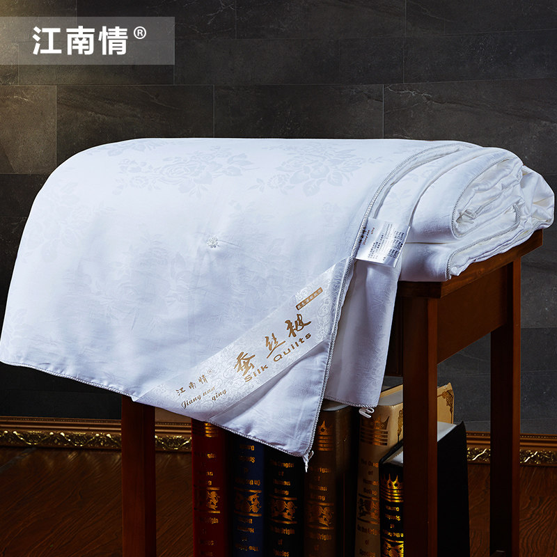 蚕丝被优等品手工双宫茧100空调图片