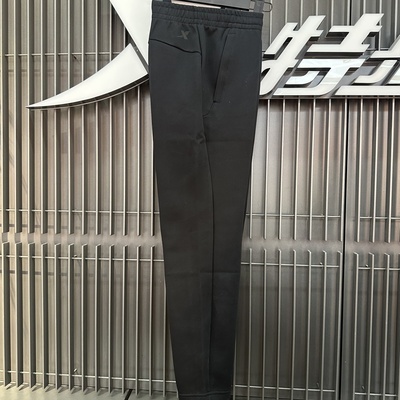 特步男针织运动长裤2026春季新款黑色透气跑步训练裤974129630044