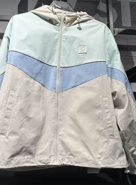 特步女子双层风衣2024春季新款拼接撞色休闲双层风衣976128150004