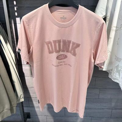 特步圆领短袖T恤男2024夏新款棉质透气运动休闲半袖976229010011