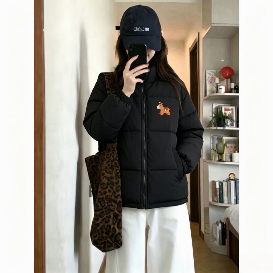 大码保暖加厚小马印花羽绒棉服外套女2026冬季新款宽松休闲百搭潮