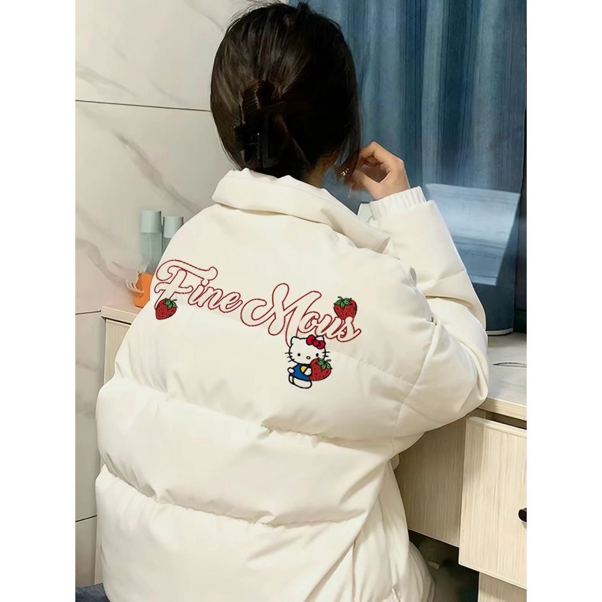 米白色短款羽绒棉服女2026冬季新款学生加厚保暖印花面包服外套潮