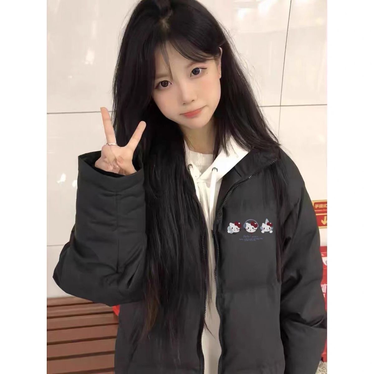 时尚个性羽绒棉服女冬季2026新款高中生立领加厚保暖不臃肿面包服