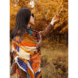 新款色彩鲜艳橙黄撞色显白旅游拍照披肩民族风加大加宽羊毛围巾女