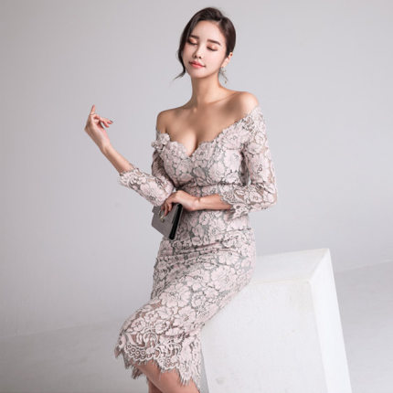 Fashion New arrived Women's Dress Fall 2019 New One-neck Lo