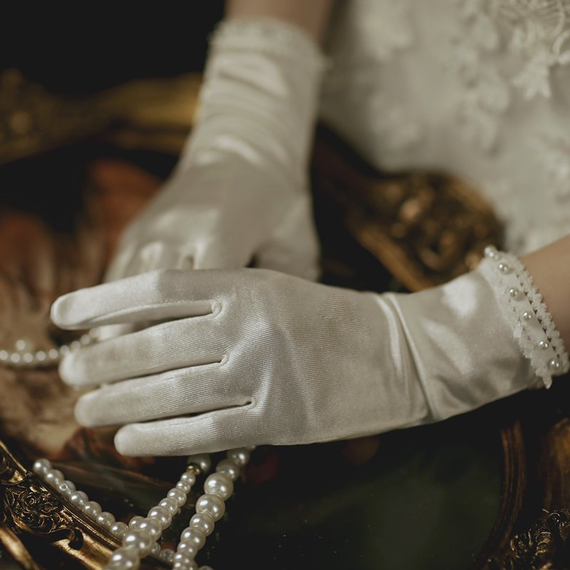 缎面新娘结婚手套手工珍珠流苏法式复古港风短款拍照造型婚纱配饰