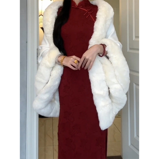 白色毛披肩旗袍外搭婚纱礼服女新娘结婚拍照披风保暖冬天加绒加厚