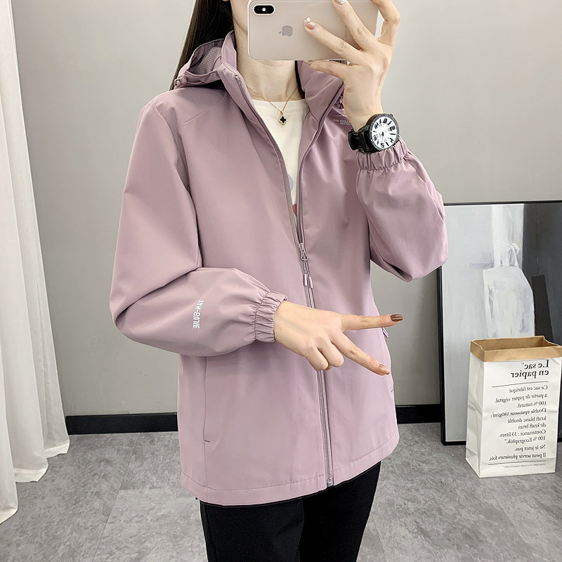春秋外套冲锋风衣女薄款防风防水短外套